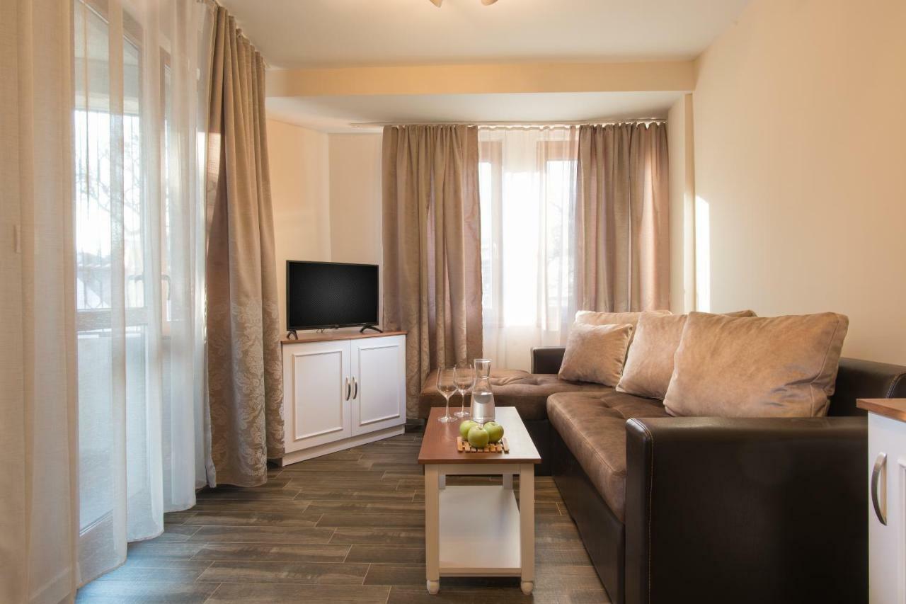 Spa Complex אלנה מראה חיצוני תמונה